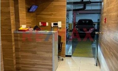 Venta Departamento Moderno C/Balcón+Cochera. Opcional Amoblada