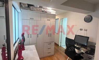 Venta Departamento Moderno C/Balcón+Cochera. Opcional Amoblada