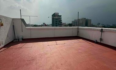 Departamento con Roof privado en Venta Portales Oriente