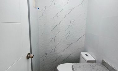 VENTA DE DÚPLEX DE 3 DORMITORIOS CON COCHERA Y DEPÓSITO – URB. CHAMA, SURCO