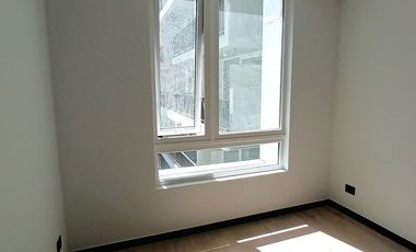 ARRIENDO Departamentos 1D1B, Metro Santa Ana