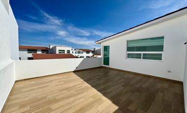 CASA EN VENTA EN METEPEC