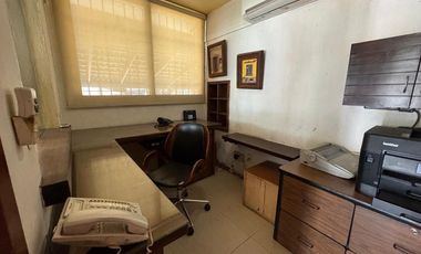 Casa en Renta con Uso de Suelo Comercial, Lomas del Country