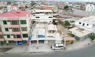 VILLAMIL PLAYAS AVENIDA PAQUISHA VENDO HOSTAL RESTAURANTE