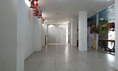 VILLAMIL PLAYAS AVENIDA PAQUISHA VENDO HOSTAL RESTAURANTE