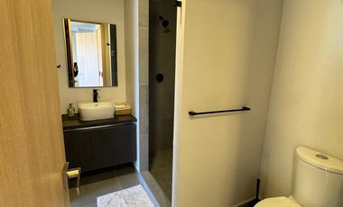 Departamento en Renta con Balcón en Colomos Providencia, Guadalajara