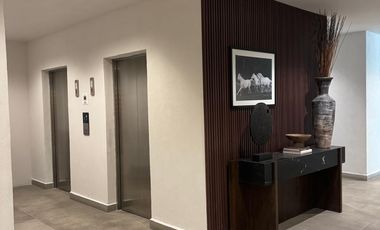 Departamento en Renta con Balcón en Colomos Providencia, Guadalajara