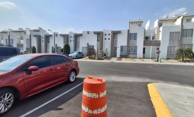 Casa en renta Queretaro en puerta navarra