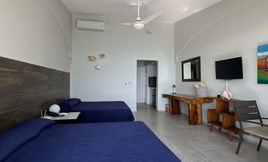 Estudio en renta frente al mar en Playa Sol con acceso directo a la playa