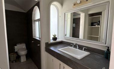 Estudio en renta frente al mar en Playa Sol con acceso directo a la playa