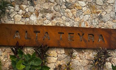 Townhouse en renta en Montebello en Privada Alta Teyra