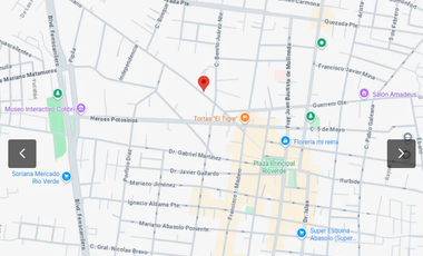CASA EN VENTA CON LOCAL COMERCIAL EXCELENTE UBICASION PARA NEGOCIO RECUPERACION BANCARIA C. Centenario 222, Zona Centro, 79610 Rioverde, S.L.P.