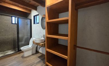 Renta de casa con lago en acatitlán