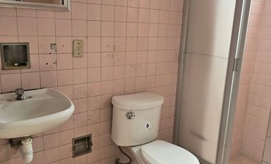 EDIFICIO EN RENTA, CENTRO DE TOLUCA, A UN LADO DEL TEATRO MORELOS