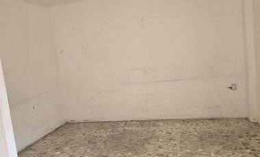 EDIFICIO EN RENTA, CENTRO DE TOLUCA, A UN LADO DEL TEATRO MORELOS