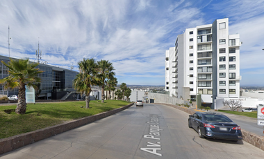 La experiencia de comprar por debajo del valor real!! Venta de hermosa casa en remate bancario, Fracc. Sierrazul, Av. Parque Chapultepec, San Luis P.