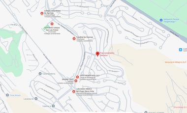 La experiencia de comprar por debajo del valor real!! Venta de hermosa casa en remate bancario, Fracc. Sierrazul, Av. Parque Chapultepec, San Luis P.