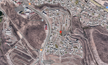 La experiencia de comprar por debajo del valor real!! Venta de hermosa casa en remate bancario, Fracc. Sierrazul, Av. Parque Chapultepec, San Luis P.