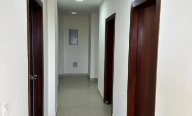 Venta: Exclusivo Departamento en Conjunto, Vista Panorámica - Vía a La Costa