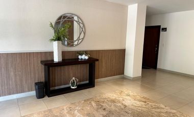 Venta: Exclusivo Departamento en Conjunto, Vista Panorámica - Vía a La Costa