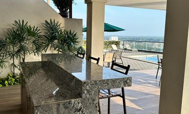 Venta: Exclusivo Departamento en Conjunto, Vista Panorámica - Vía a La Costa