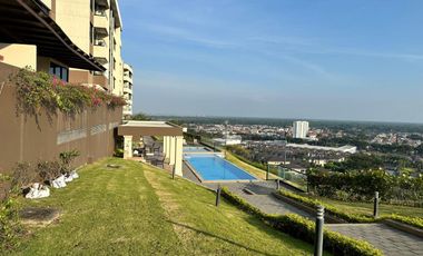 Venta: Exclusivo Departamento en Conjunto, Vista Panorámica - Vía a La Costa