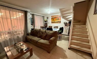 HERMOSA CASA EN CONDOMINIO EN CALAMA