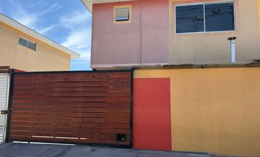 HERMOSA CASA EN CONDOMINIO EN CALAMA