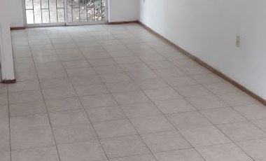 SE ARRIENDA CASA EN TALCA, CERCANO UNIVERSIDAD DE TALCA