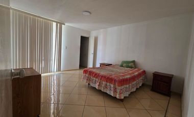 DEPARTAMENTO AMUEBLADO EN RENTA