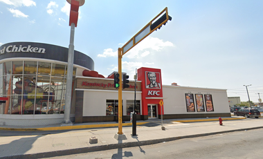 Pocos saben cómo entrar… tú estás a punto!! Venta de amplia y linda casa en remate bancario, Mariano Azuela, Reforma, 32380 Juárez, Chihuahua..