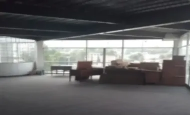 LOCALES COMERCIALES CON OFICINA, EN SAN MATEO CUAUTEPEC, EDOMEX. REMATE ADJUDICADO