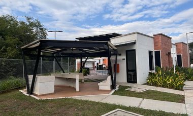 VENTA DE HERMOSA CASA EN CONDOMINI0 ENTREVIENTOS-JAMUNDI