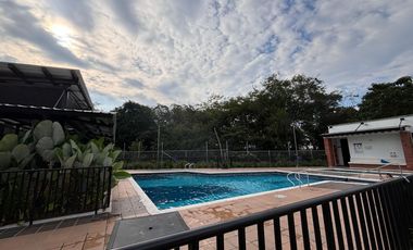 VENTA DE HERMOSA CASA EN CONDOMINI0 ENTREVIENTOS-JAMUNDI