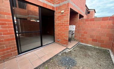 VENTA DE HERMOSA CASA EN CONDOMINI0 ENTREVIENTOS-JAMUNDI