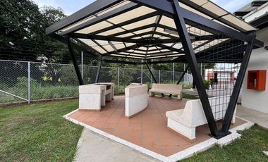 VENTA DE HERMOSA CASA EN CONDOMINI0 ENTREVIENTOS-JAMUNDI