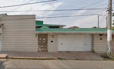 Casa en Venta de 2 niveles, Ojo de agua, Estado de Mexico