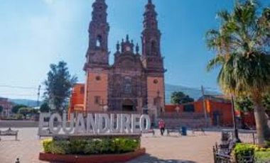 Venta de casa en Ecuandureo, Michoacán.-NO CRÉDITOS