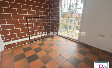 Casa para arriendo en unidad abierta