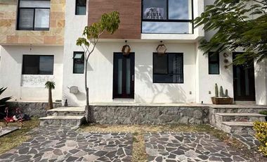 MONTES BLANCOS JURIQUILLA CASA EN RENTA 3 RECÁMARAS $17,500 MXN