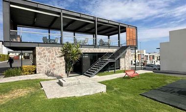 MONTES BLANCOS JURIQUILLA CASA EN RENTA 3 RECÁMARAS $17,500 MXN