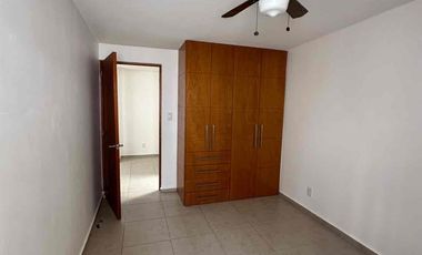 MONTES BLANCOS JURIQUILLA CASA EN RENTA 3 RECÁMARAS $17,500 MXN