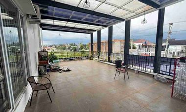 RUMAH MEWAH DIJUAL CEPAT 2 MENIT DARI ARTOS MALL