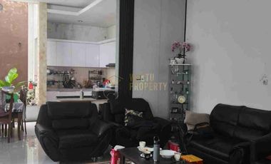 RUMAH MEWAH DIJUAL CEPAT 2 MENIT DARI ARTOS MALL