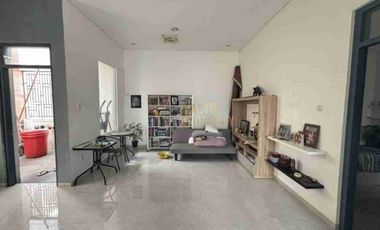 RUMAH MEWAH DIJUAL CEPAT 2 MENIT DARI ARTOS MALL