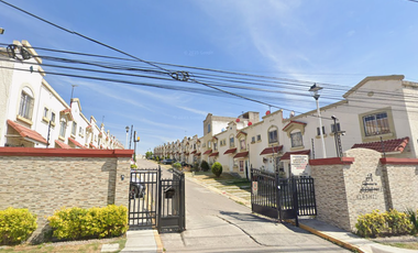 Casa en venta en Huehuetoca, Estado de México. CLM ADJUDICADA