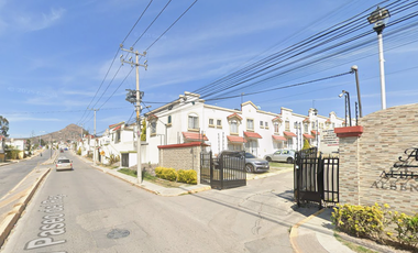 Casa en venta en Huehuetoca, Estado de México. CLM ADJUDICADA