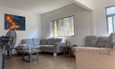 Casa En El Corazón De Cuautla, Con Jardín Y Alberca Privada