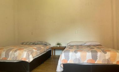 Casa En El Corazón De Cuautla, Con Jardín Y Alberca Privada