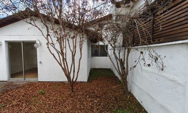 Linda y confortable casa en condominio